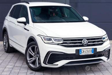 VOLKSWAGEN Tiguan 2.0 TDI 150 CV SCR DSG R-Line