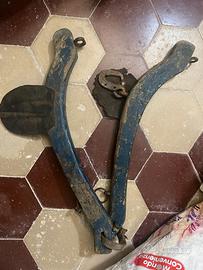 Antico giogo per i buoi