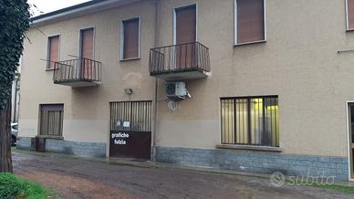 Laboratorio/eventuale abitazione