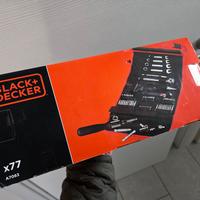 Kit 77 attrezzi Black & Decker nuovo 