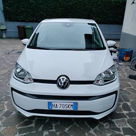 Volkswagen Up! 1.0i - 65 CV  Prezzo trattabile