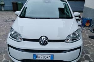 Volkswagen Up! 1.0i - 65 CV  Prezzo trattabile