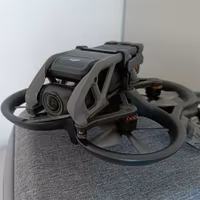 DJI AVATA CON 3 BATTERIE  