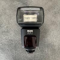 Metz Mecablitz 52 AF-1 flash Canon
