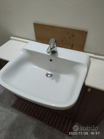 Lavandino bagno Ideal standard