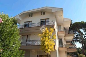 appartamento viale santorre di santarosa