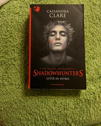 Cassandra Clare – Shadowhunters: Città di Vetro