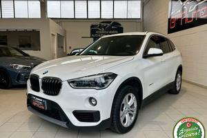 BMW X1 sDrive18d Advantage *LED*