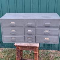 cassettiera industriale 