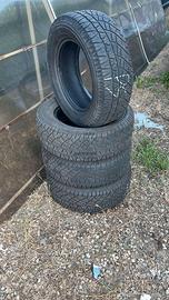 Gomme Michelin latitude cross 235 / 60 r 16 104h