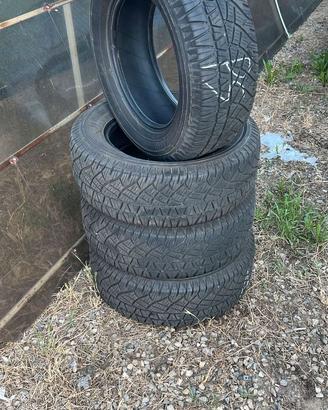 Gomme Michelin latitude cross 235 / 60 r 16 104h
