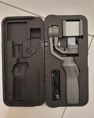 Stabilizzatore telefonino  "Dji Osmo"