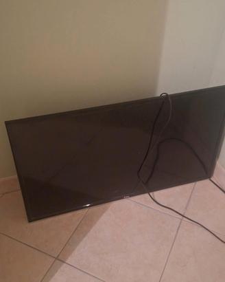 TV TCL 32 pollici + telecomando funzionante 