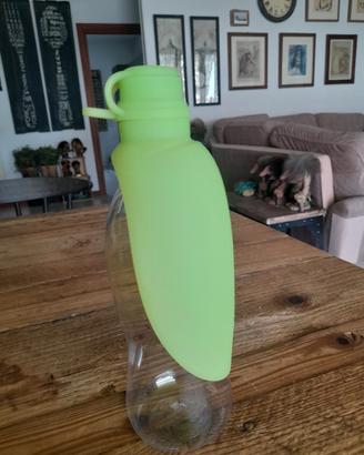 United Pets. Borraccia per cani in silicone e pvc