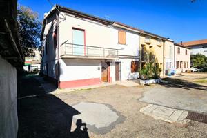 CASA SEMINDIPENDENTE A SAN GIOVANNI IN MARIGNANO