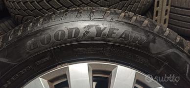 195/65R15 V95   GOOD YEAR VECTOR ALL SEASON KIT
