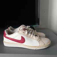 sneakers Nike bianche con logo fucsia — taglia  37