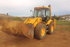 Terna JCB 4CX 