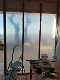 struttura in plastica 