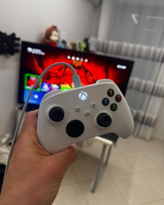 Xbox series s + codice gamepass ultimate 12 mesi