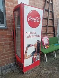 Frigo bar coca cola