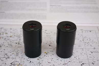 coppia di oculari di produzione russa LOMO 14x