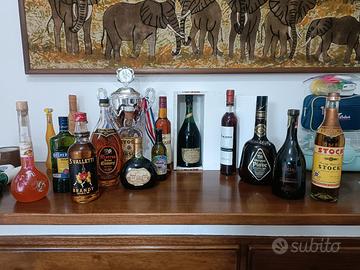 bottiglie di liquori 