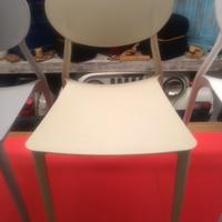 SEDIE NUOVE DA ESTERNO ED INTERNO