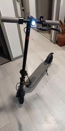 Monopattino elettrico 31 Km NUOVO