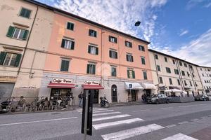 3 LOCALI A LIVORNO