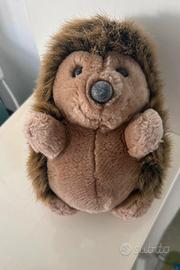 Peluche a forma di riccio