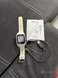Orologio smartwhatch Polar M400