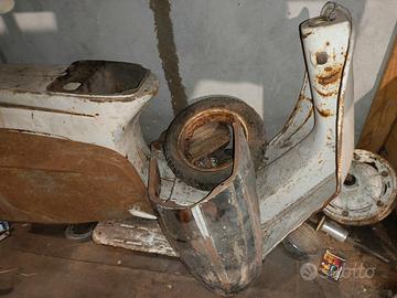 Lambretta innocenti j 50 smontata