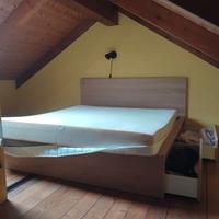 Letto matrimoniale  + 4 cassetti