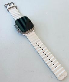 Apple Watch Ultra 2  titanium GPS + cellular.
