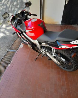 HONDA CBF 600