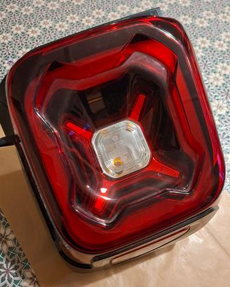 Fanale posteriore sx originale  LED jeep renegade