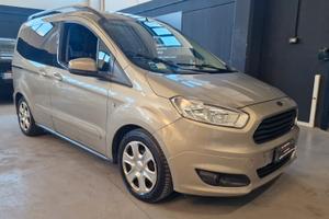 Ford Tourneo Courier 1.0 EcoBoost 100 CV Titanium