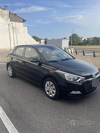 Hyundai i20 2016 Benzina + GPL – 133.000 km