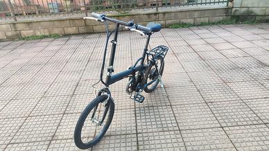 bicicletta pedalata assistita 