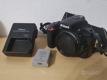 Fotocamera reflex Nikon D5600 - 1200 scatti