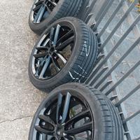 4 Cerchi in lega MINI da 17" con gomme Michelin