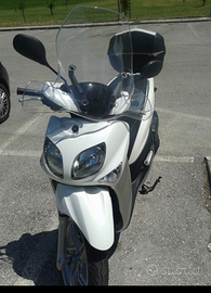 Scooter xenter 150 Yamaha