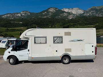 Semintegrale Laika 659R Ford Transit 3,5t
