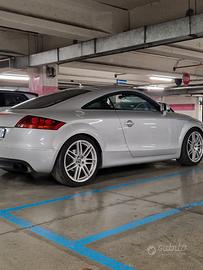 Audi tt mk2 2.0 tfsi