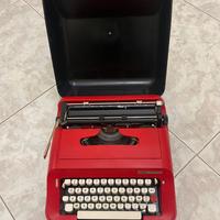 Macchina da scrivere Olivetti Lettera 92