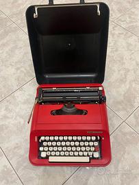 Macchina da scrivere Olivetti Lettera 92