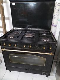 Cucina a gas 5 fuochi e forno da 90 cm