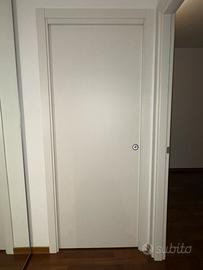 2 porte scorrevoli bianche