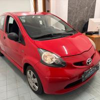 Toyota Aygo 1.0 68Cv 12 MESI DI GARANZIA